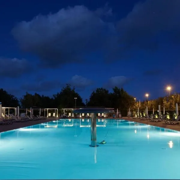 Hotel Quadrifoglio, hotel v destinaci Pontecagnano