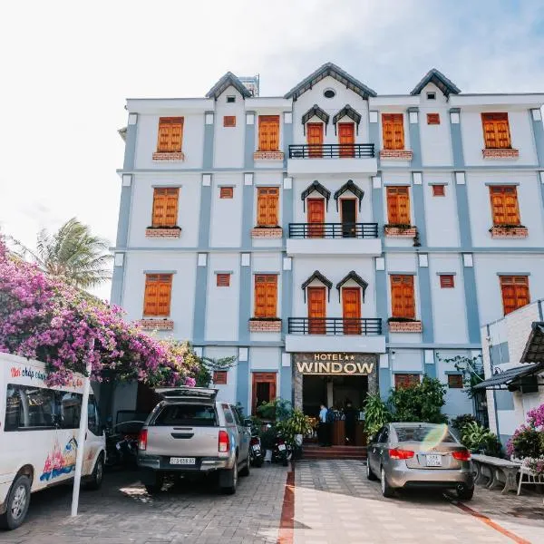 Window 2 Hotel, hotell i Kon Tum