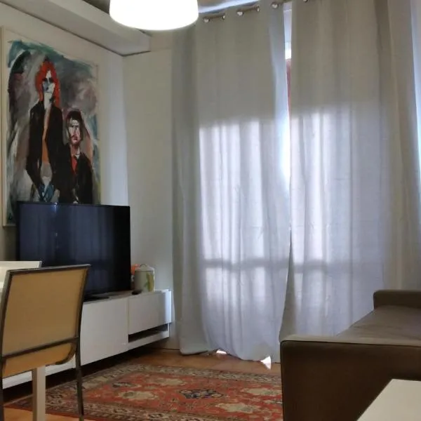 Carducci Apartment - THE V Collection, hotel v destinaci Turate