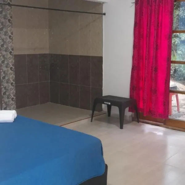EcoHostal Tierra Prometida, hotel in Santa Marta