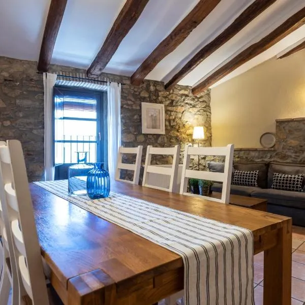 Can Llobet, hotel in Capmany