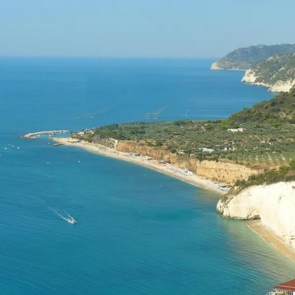Camping Fontana delle Rose, hotell sihtkohas Mattinata