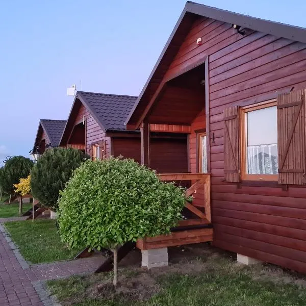 Domki Letniskowe Poranek, hotel a Jezierzany