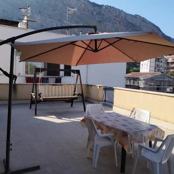 CASA DEGLI OLEANDRI, hotel in Isola delle Femmine