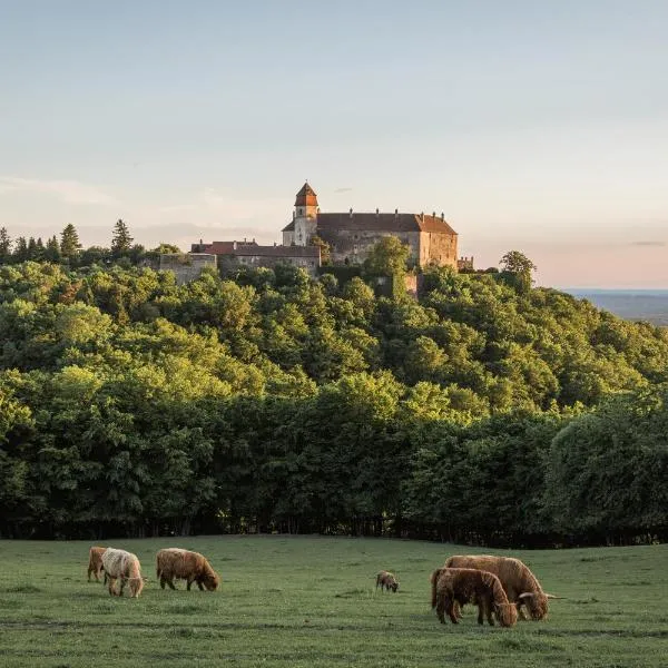Burg Bernstein, hotell sihtkohas Bernstein