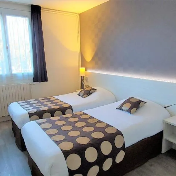 Contact Hôtel du Cerf, hotel in Château-Gontier