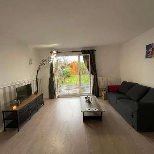 Studio cosy à 10 minutes de Disneyland Paris, hotel v destinaci Bailly-Romainvilliers