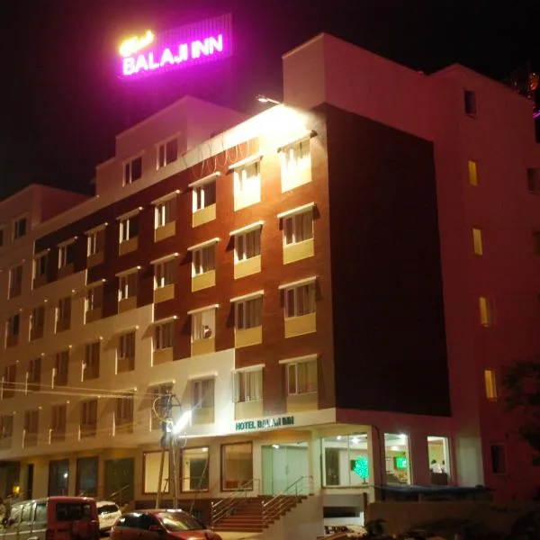 Hotel Balaji Inn, hotel din Vallam