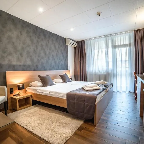 Hotel Novi Sad, hotel u Novom Sadu