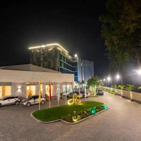 Hotel Siraichuli, hotell i Chitwan