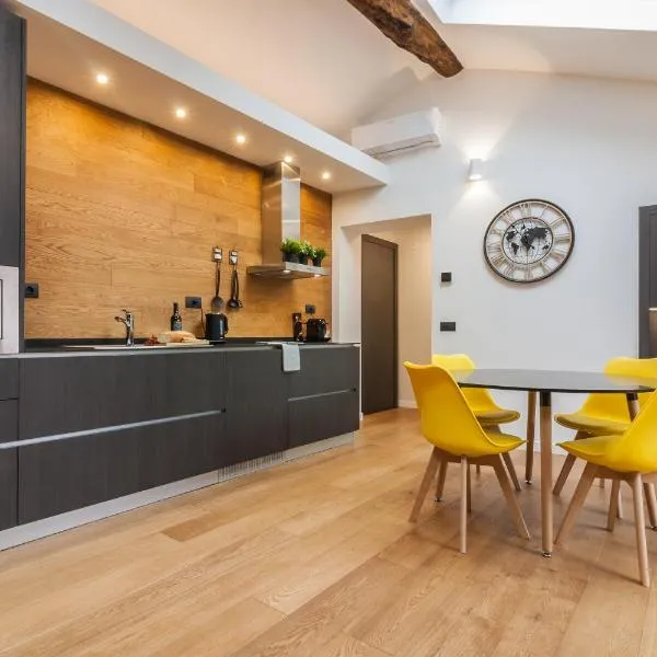 Casa Rusconi, hotell i Como