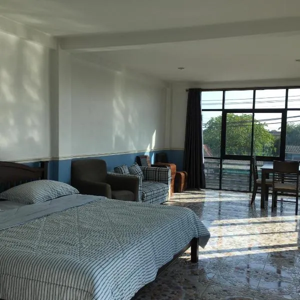 Baanmali Ari, hotel in Pathum Thani