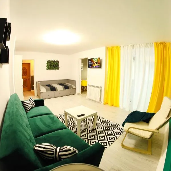 Studio F13, hotel v destinaci Topliţa