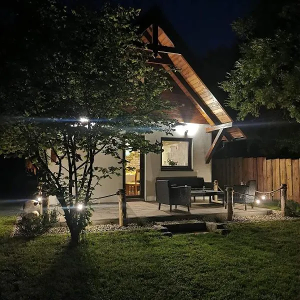 Mazurska Łąka, hotell i Piecki