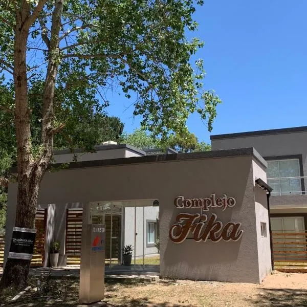 Complejo Fika, hotel in La Lucila del Mar