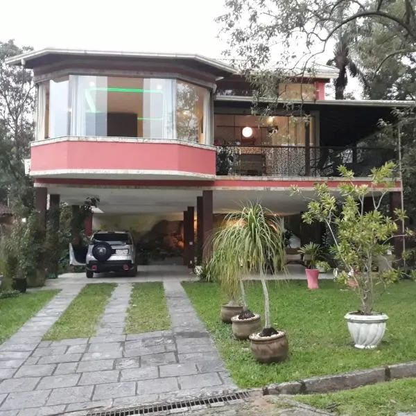 Casa dos sonhos - Alto Padrão, hotelli kohteessa Guapimirim