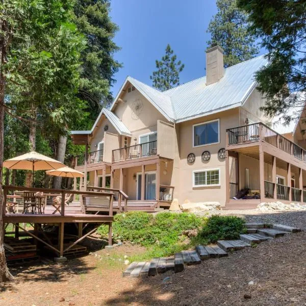 Big Creek Inn, hotel a Fish Camp