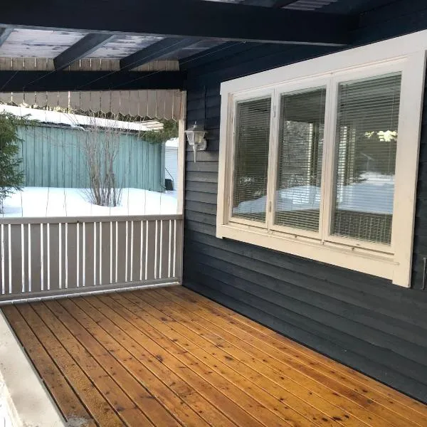 Fjällnära Stuga i Jämtland, hotel v destinaci Svenstavik