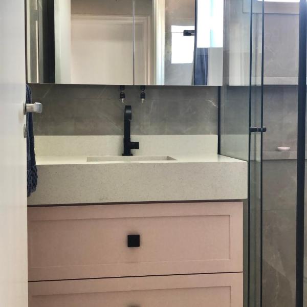 Lindo apartamento, com excelente localização, em Jurerê! - Foto 3