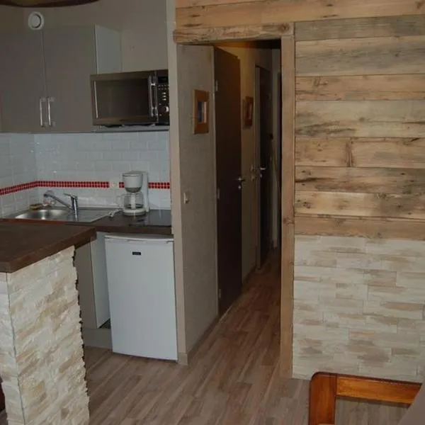 Studio pieds des pistes Valfréjus, hotel v destinácii Modane