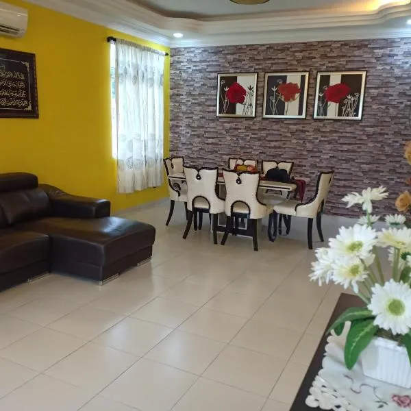 Mutiara Desaru Cottage, hotel in Bandar Penawar