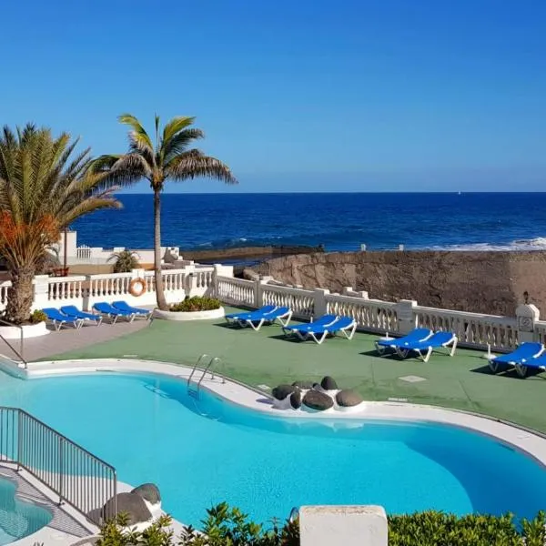 Maravillosa vivienda con piscina al lado del mar, hotel in Playa del Hombre