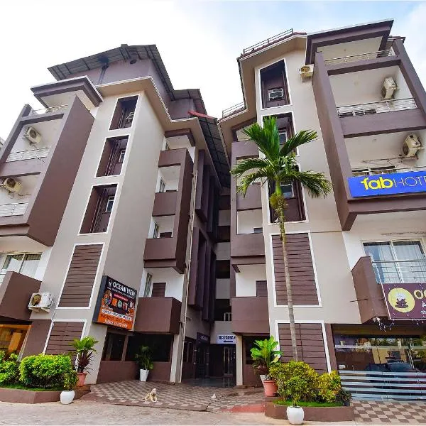 FabHotel Ocean View Apartment, Dabolim, hotel i Gamle Goa