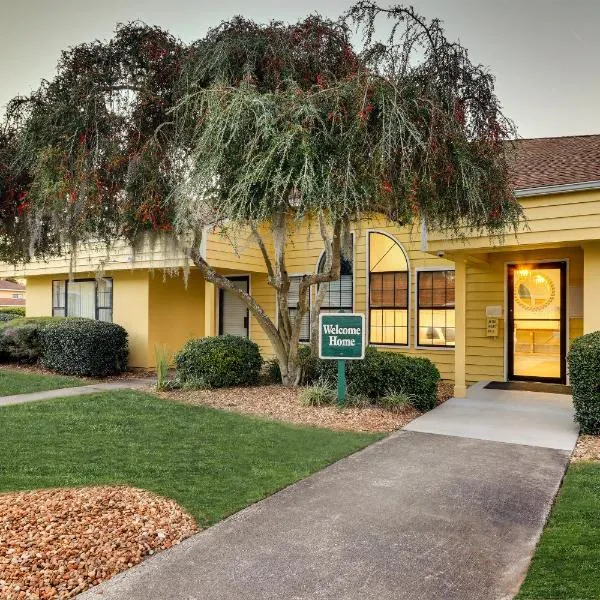 Mariners Suites - Kingsland, hotel in Kingsland