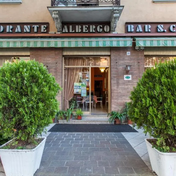 Hotel Ristorante San Carlo, hotel in Salsomaggiore Terme