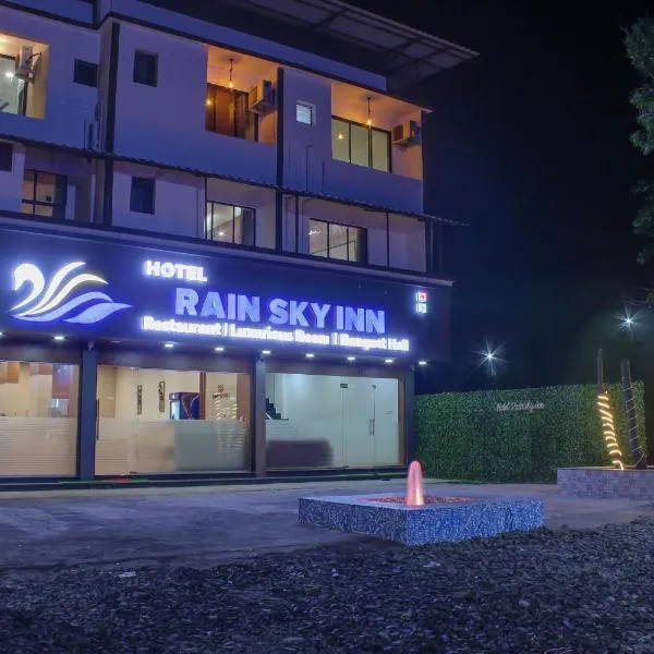 Hotel Rain Sky Inn, hotel v mestu Lonavala