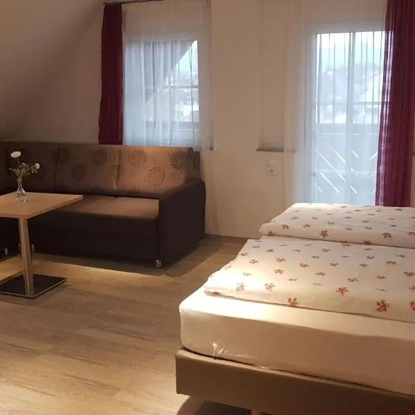 STEAKHÜSLI Hotel-Restaurant, hotel a Schopfheim