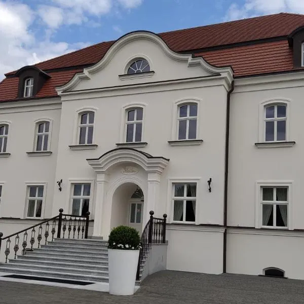 Palazzo Adler, hotel v destinaci Swarzędz