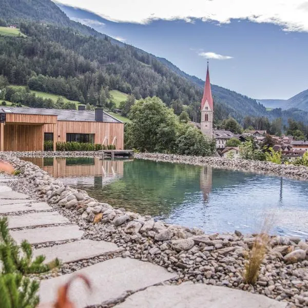 Chalet & Appartement Zingerlehof Trens, hotel v destinaci Campo di Trens
