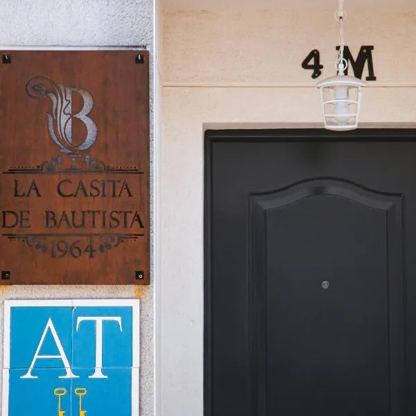 LA CASITA DE BAUTISTA 2 llaves montanchez -caceres, hotel a Valdefuentes