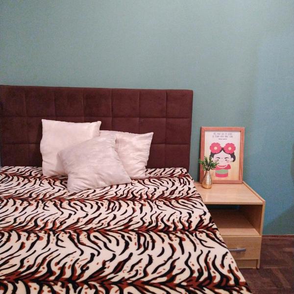 Casa Yellow I Próxima a praça central - Foto 2
