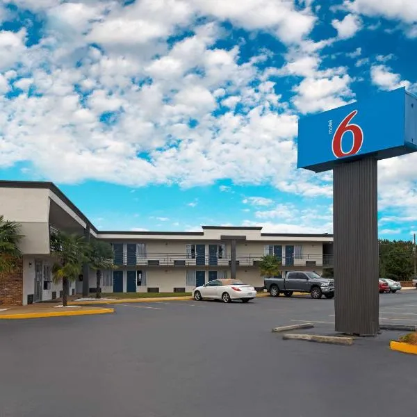 Motel 6 McDonough, GA, hotel in McDonough