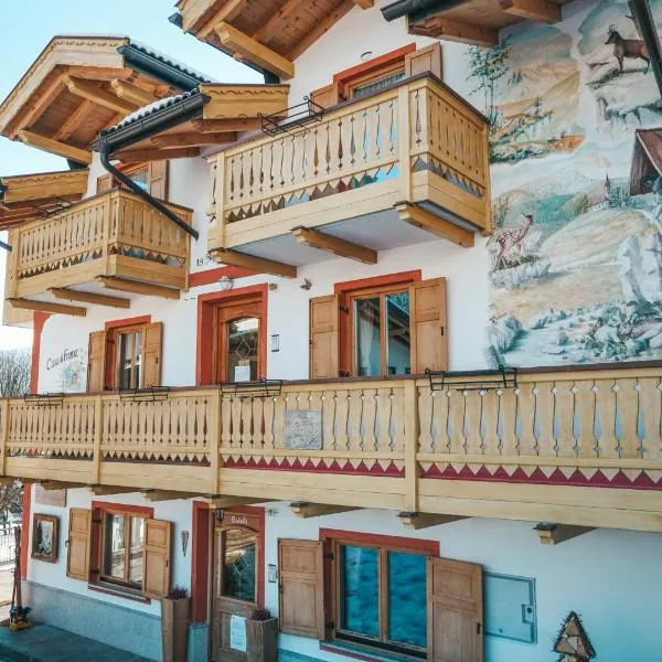 Casa di Franz, hotel u gradu 'Vigo di Fassa'
