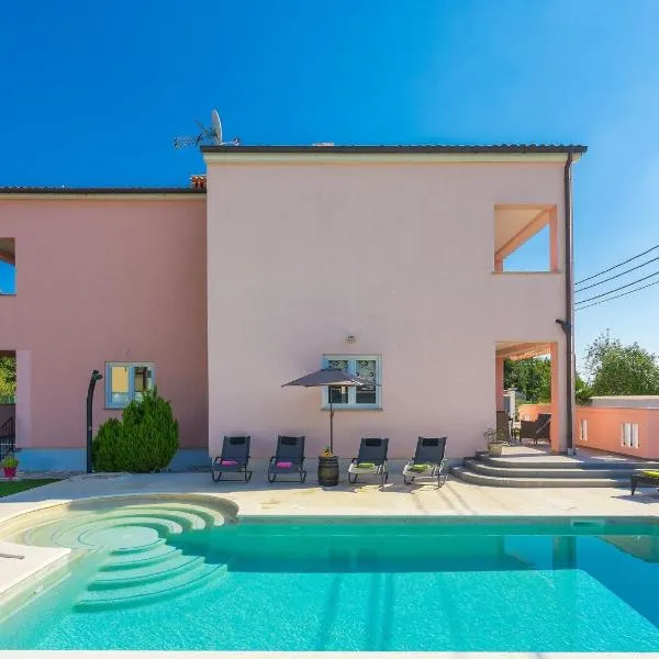 Holiday Home Paus by Interhome, viešbutis mieste Orihi