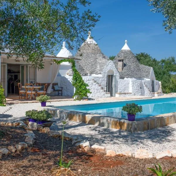 TRULLO TIPOTA with private pool