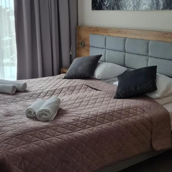 Apartament Czarna Góra 419, hotel in Sienna
