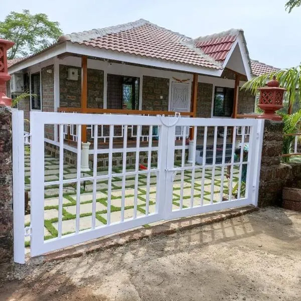 Swaru Luxurious Villa in Tamhini Ghat & Kolad Rafting, hotel v destinaci Nizāmpur