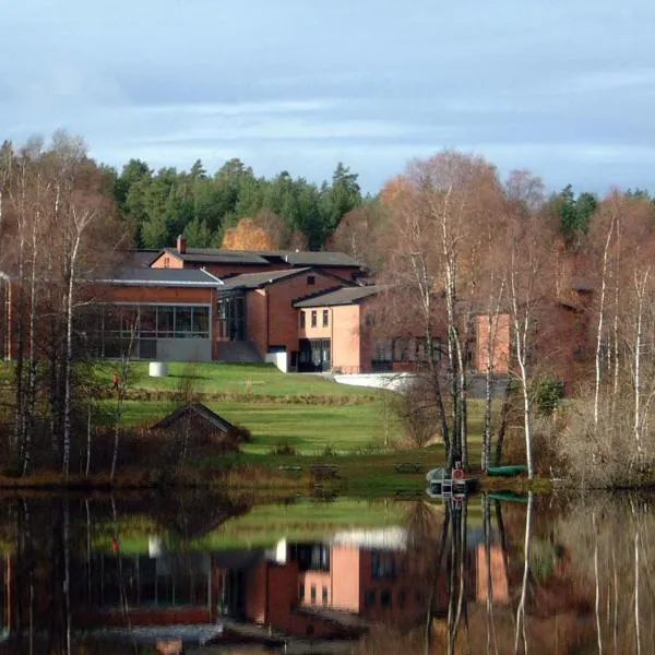 索馬卡會議酒店，斯格茹德的飯店