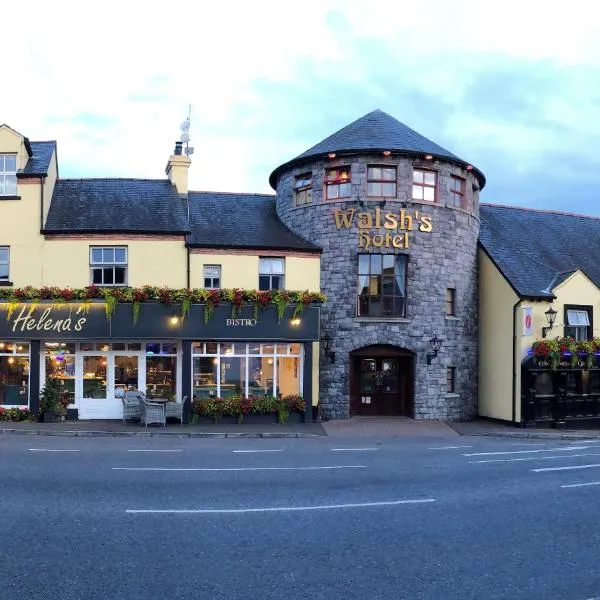 Walsh's Hotel and Apartments、Magheraのホテル