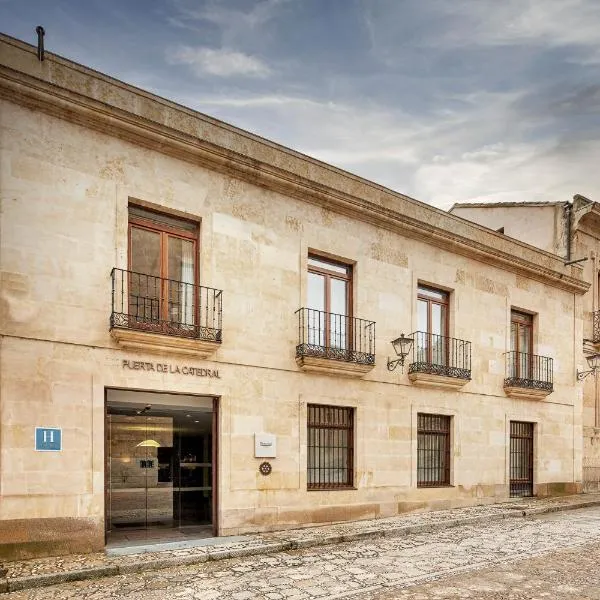 Sercotel Puerta de la Catedral, hotel en Alba de Tormes