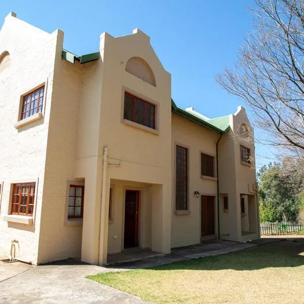 Gecko Castle, Hotel in Dullstroom