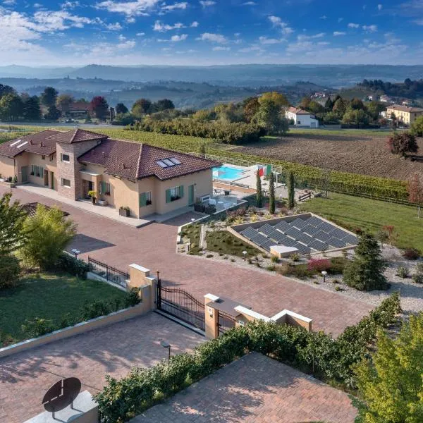 Villa Cristina Suite, hotel Castagnole Lanzéban