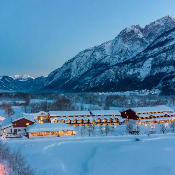 Dolomitengolf Hotel & Spa, hotel v destinaci Lavant