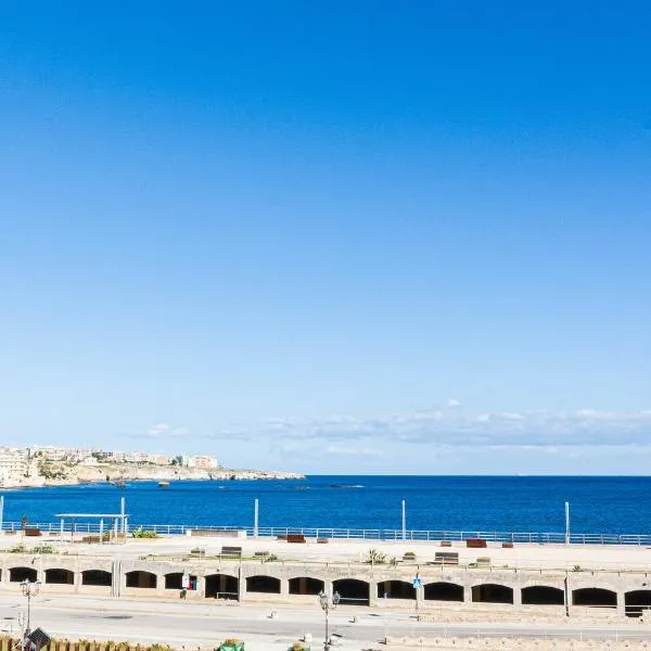 TaletePalace con terrazza, hótel í Siracusa