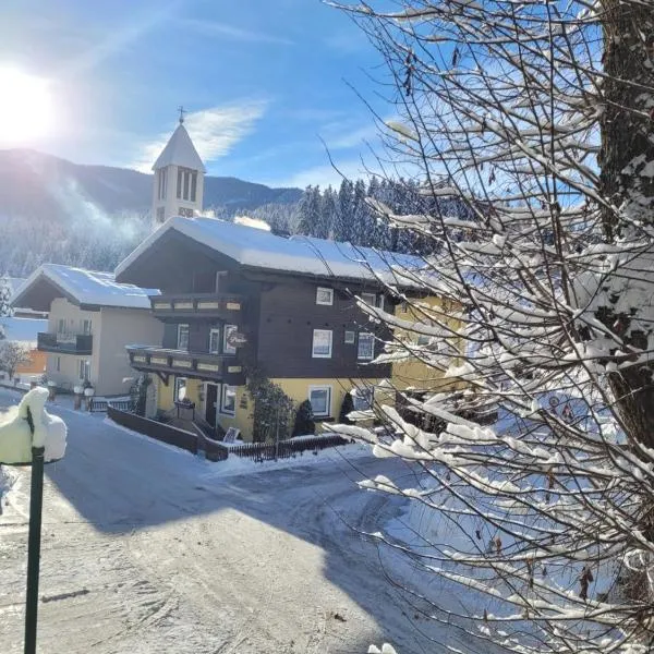 Pension Haus Rohrmoser, hotel ad Annaberg im Lammertal