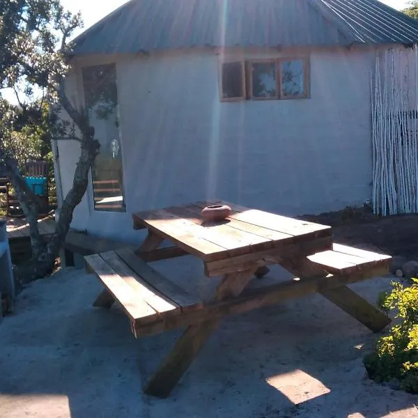 Wildview Self Catering Cottages Coffee Bay, Breakfast & Wi-Fi inc, hotel en Coffee Bay